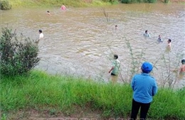 Đắk Nông: Một cháu bé đuối nước thương tâm khi tắm suối