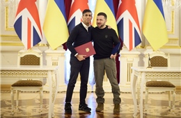 Ukraine và Anh ký thỏa thuận an ninh chưa từng có, phát tín hiệu mạnh mẽ tới Nga