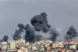 Toàn cảnh ngày đầu tiên leo thang xung đột giữa Israel và Hamas