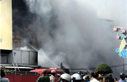 Sóc Trăng: Cháy lớn thiêu rụi 4 căn nhà, 1 người tử vong