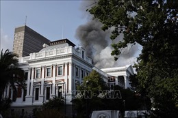 Nam Phi: Cháy tòa nhà Quốc hội ở Cape Town​