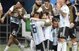  WORLD CUP 2018: Hình ảnh hiếm thấy nhưng vô cùng đắt giá của Messi