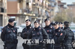 Italy bắt 3 đối tượng tuyển mộ chiến binh tham chiến ở Ukraine