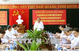 Phó Thủ tướng Thường trực Chính phủ Trương Hòa Bình làm việc tại Tuyên Quang