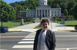 Học sinh 14 tuổi tuyên bố tranh cử thống đốc bang Vermont, Mỹ