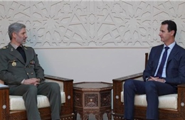 Iran và Syria ký thỏa thuận hợp tác quân sự và tái thiết