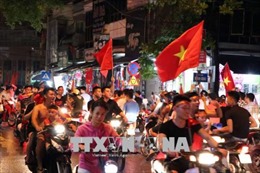 Người dân quê hương Văn Toàn ăn mừng chiến thắng của Olympic Việt Nam