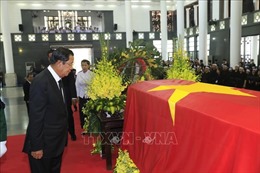 Thủ tướng Campuchia Samdech Hun Sen viếng Chủ tịch nước Trần Đại Quang
