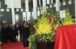 Nhiều đoàn lãnh đạo các nước đến viếng Chủ tịch nước Trần Đại Quang
