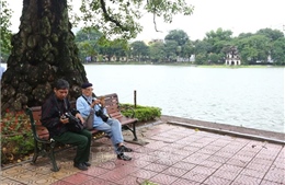 Hà Nội mưa rào và dông, nhiệt độ thấp nhất là 19 độ C