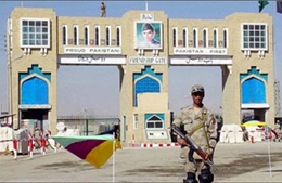 Pakistan đóng cửa khẩu chính với Afghanistan