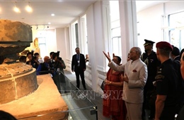 Tổng thống Ấn Độ thăm Bảo tàng Điêu khắc Chăm Đà Nẵng 
