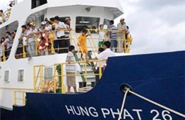 Xử lý nhanh sự cố tàu ra đảo Phú Quý, tất cả 200 hành khách đều an toàn