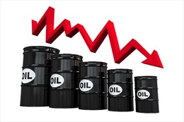 Giá dầu thế giới tiếp tục đi xuống còn 42,53 USD/thùng