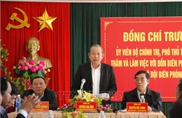 Phó Thủ tướng Trương Hòa Bình làm việc tại Quảng Trị về công tác chống buôn lậu