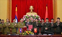 Tăng cường hợp tác đảm bảo an ninh, trật tự giữa Việt Nam - Lào