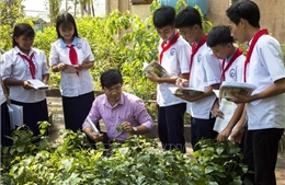 Xây dựng trường học thân thiện cho con em đồng bào Khmer