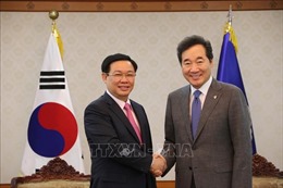 Phó Thủ tướng Vương Đình Huệ hội kiến Thủ tướng và Chủ tịch Quốc hội Hàn Quốc