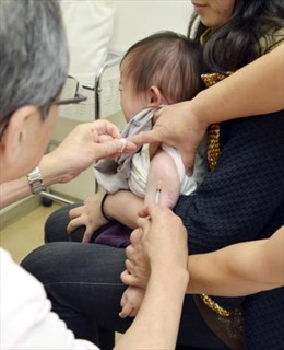 Nhật Bản cấp 1,3 triệu liều vaccine cho các nước đang phát triển