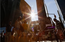 185 triệu dân Mỹ đối mặt với đợt nắng nóng kỷ lục dịp cuối tuần 