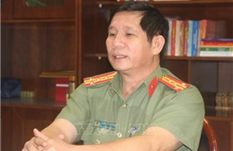 Loại bỏ những 'con sâu làm rầu nồi canh', làm trong sạch bộ máy