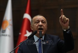 Tổng thống Thổ Nhĩ Kỳ cảnh báo nối lại chiến dịch tấn công người Kurd ở Syria