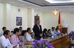 Ra mắt Quỹ phát triển nguồn nhân lực trong cộng đồng người gốc Việt tại Campuchia