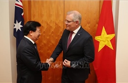 Phó Thủ tướng Trịnh Đình Dũng thăm làm việc tại Australia