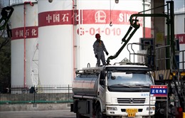Trung Quốc mở cửa thị trường các ngành công nghiệp dầu mỏ, viễn thông và điện