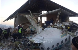 Hãng hàng không Bek Air bị đình chỉ hoạt động sau vụ rơi máy bay
