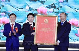 Thủ tướng dự Lễ công bố Nghị quyết về thành lập thị xã Duy Tiên, Hà Nam