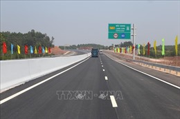 Xem xét đầu tư mở rộng một số cầu trên tuyến cao tốc Hà Nội - Bắc Giang