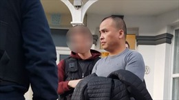 Cảnh sát Anh bắt đối tượng trong đường dây buôn người từ Việt Nam sang Anh