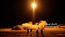 Saudi Arabia đánh chặn tên lửa của Houthi bắn từ Yemen