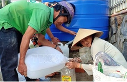 Liên minh châu Âu giúp đỡ người dân bị ảnh hưởng do hạn hán và xâm nhập mặn tại Việt Nam  