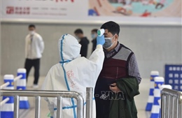 Dịch COVID-19: 100% số ca nhiễm mới tại Trung Quốc là người từ nước ngoài