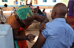 Cộng hòa Congo triển khai tiêm chủng ngừa sốt vàng da cho 4 triệu người