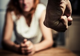 WHO cảnh báo tình trạng bạo lực gia đình tăng vọt tại châu Âu