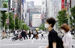 Nhật Bản đối mặt nguy cơ tái bùng phát dịch COVID-19 