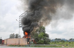 Cháy lớn tại kho xăng dầu ở Hải Phòng