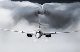 Nga: Máy bay ném bom Tu-160 lập kỷ lục chuyến bay thẳng dài nhất thế giới