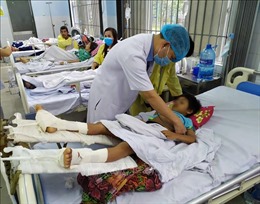 Quảng Nam: Tích cực cứu chữa, tìm kiếm các nạn nhân trong vụ sạt lở đất ở xã Trà Leng