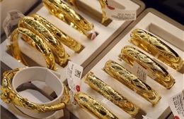 Giá vàng giảm 50.000 đồng/lượng