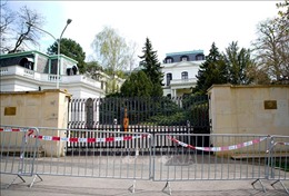 Nga giảm số nhân viên của Đại sứ quán CH Séc