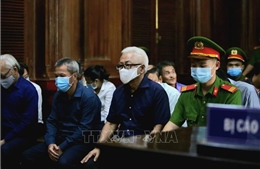 Nguyên Tổng Giám đốc Ngân hàng Đông Á Trần Phương Bình bị truy tố lần thứ ba