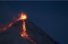 Núi lửa mạnh nhất Trung Mỹ phun trào trở lại tại Guatemala