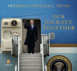 Cựu Tổng thống Mỹ Donald Trump sắp ra mắt cuốn sách ảnh đầu tiên về Nhà Trắng 