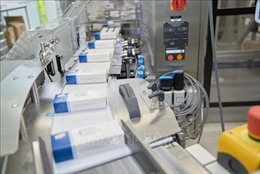 Hãng Pfizer mở rộng sản xuất thuốc đặc trị COVID-19 ở Pháp