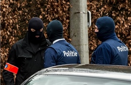 Bỉ bắt giữ 13 nghi can khủng bố