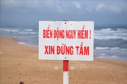Phú Yên: Tăng cường biện pháp đảm bảo an toàn cho du khách tại các bãi biển